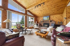 Smart TV, fireplace, books - Domaine Blue sea cottage (La Vallée-de-la-Gatineau)