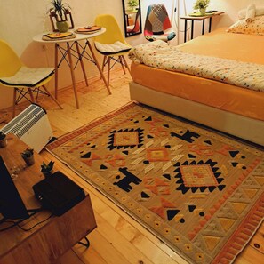 1 bedroom, iron/ironing board, WiFi, bed sheets