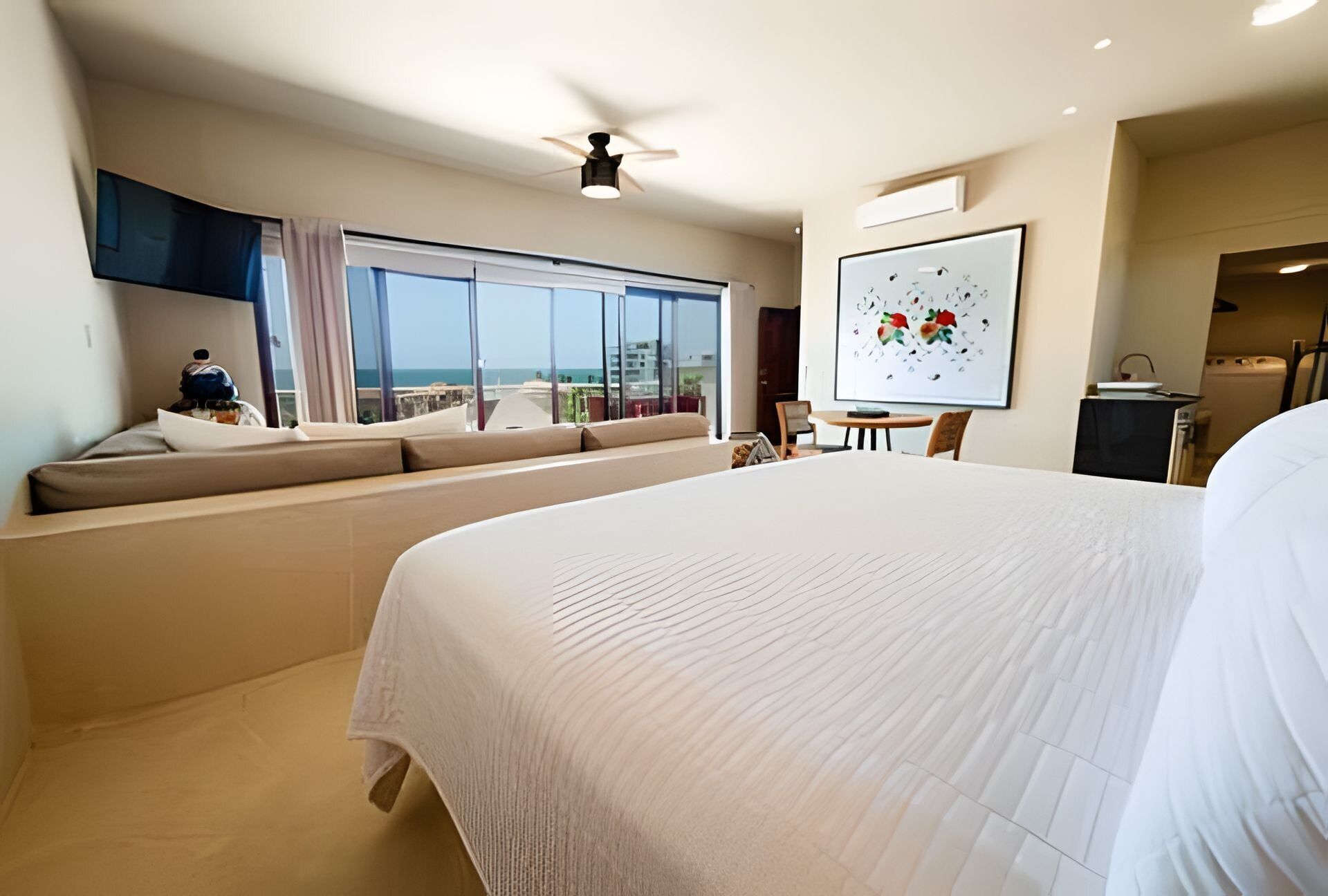 Premium Apartment | Premium bedding, in-room safe, individually decorated, blackout drapes