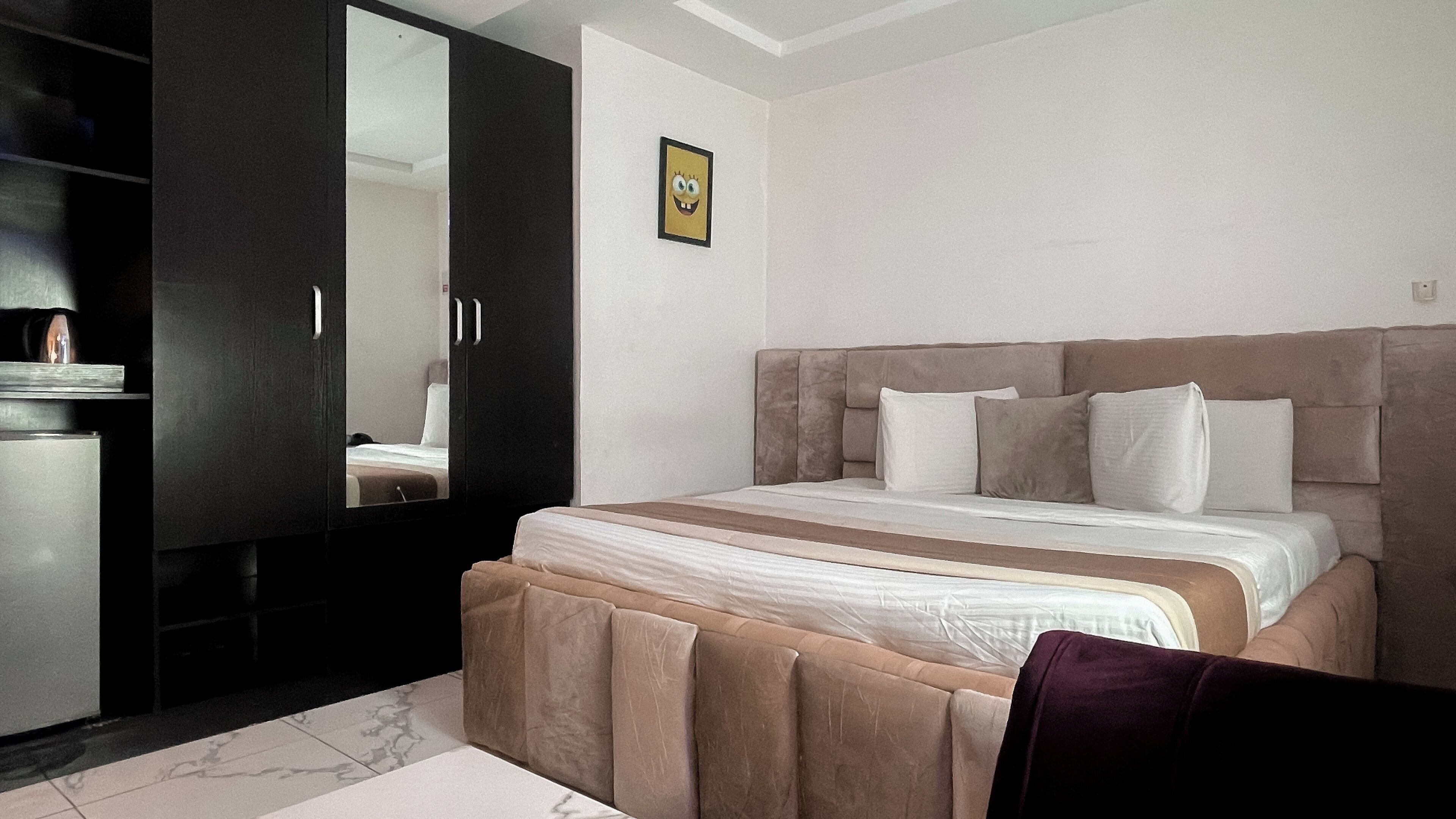 1 bedroom, iron/ironing board, free WiFi, bed sheets