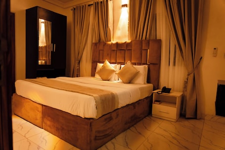 House | 1 bedroom, iron/ironing board, free WiFi, bed sheets