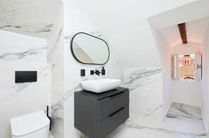 Haartrockner, Handtücher