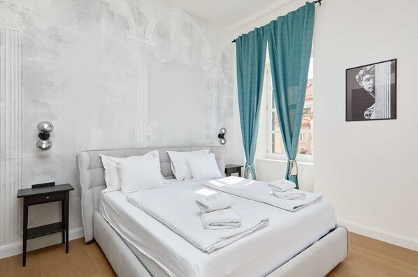 1 bedroom, free WiFi, bed sheets