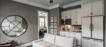Stylish Guest Suite in Gallatin: Close to Nashville, Screened Porch & Firepit