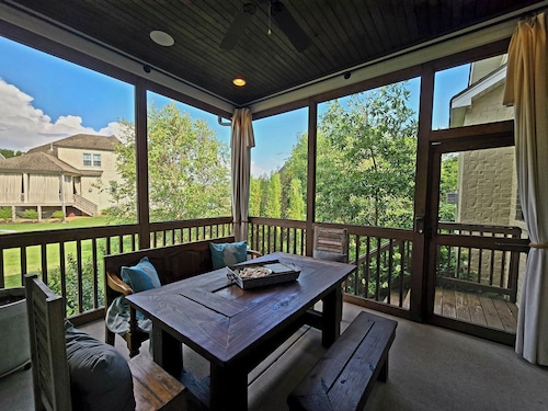 Stylish Guest Suite in Gallatin: Close to Nashville, Screened Porch & Firepit