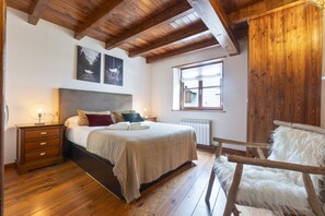 2 bedrooms, iron/ironing board, internet, bed sheets - Luderna - Apto con terraza Rouche (Arties)