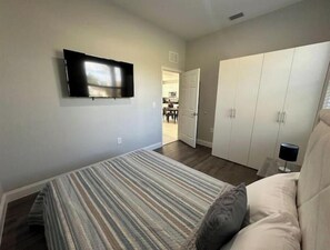 3 Schlafzimmer, Bügeleisen/Bügelbrett, WLAN, Bettwäsche