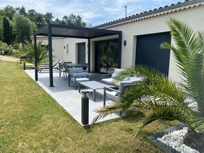 Outdoor dining - Magnificent Villa with Swimming Pool in Upie (UPIE)