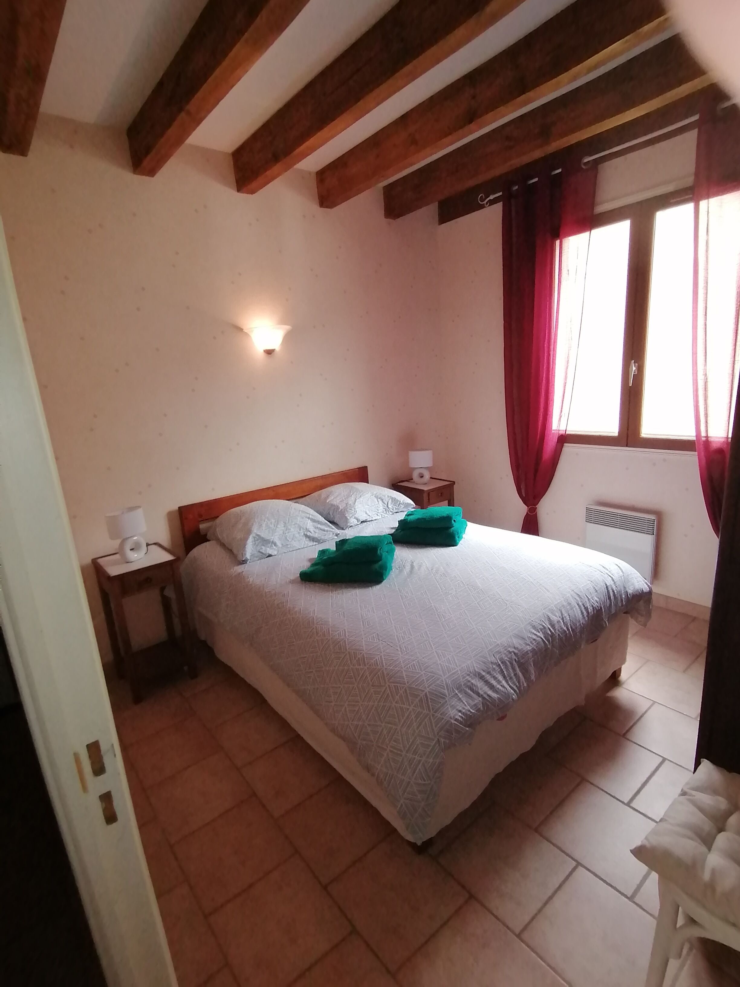 4 chambres, Wi-Fi, draps fournis