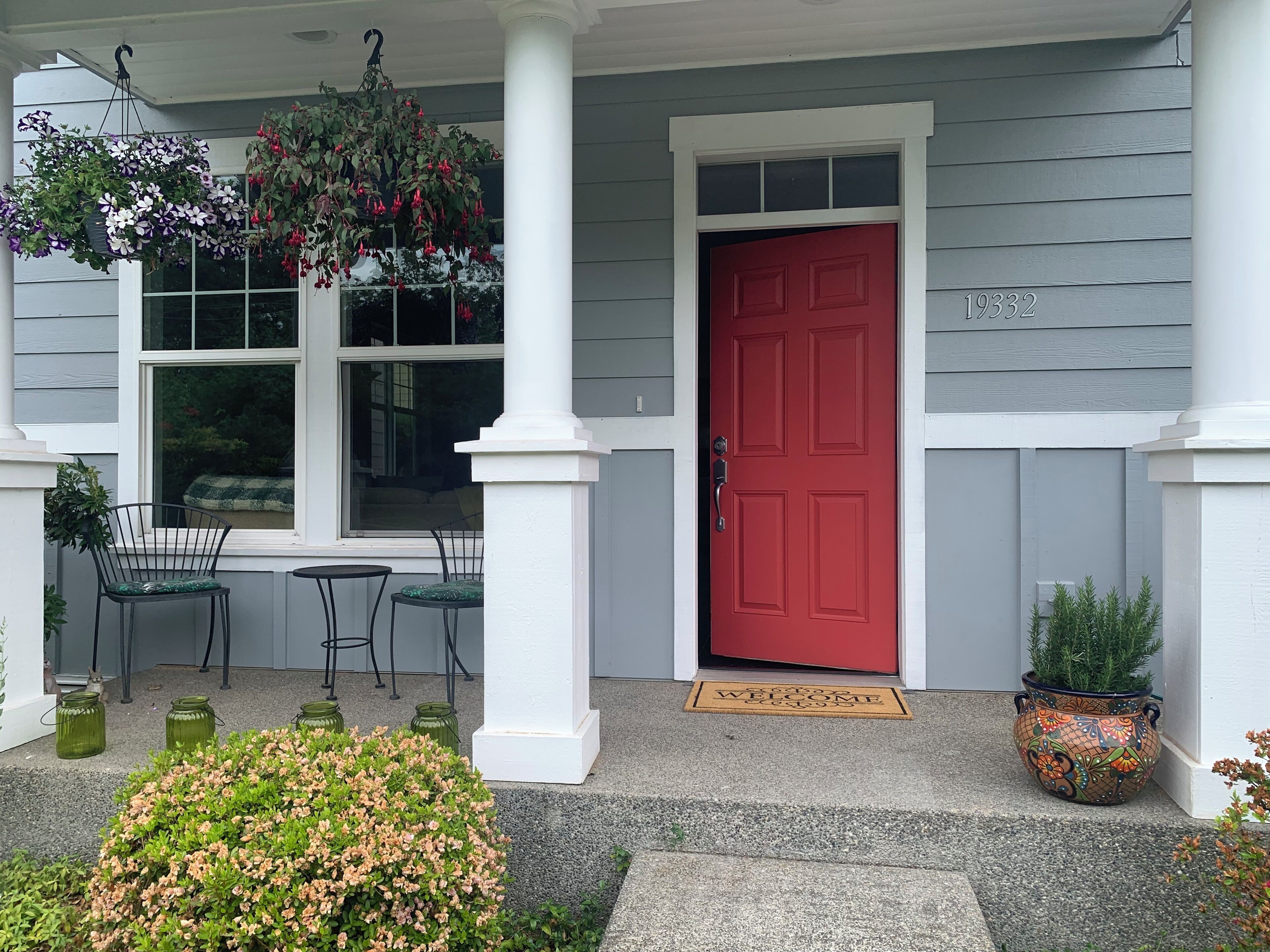 2-bedroom house walkable to quaint downtown Poulsbo with WiFi