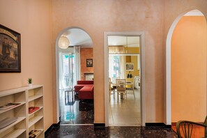 Interior detail - La Maison in Albaro by Wonderful Italy (Genoa)