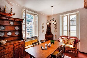 Apartment | Living area - Seaview Apartment near the Castle (Camogli)