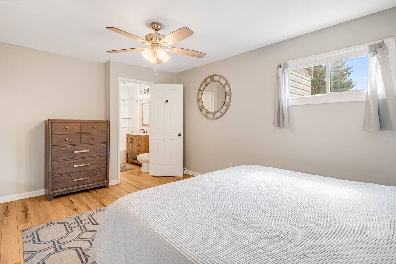 3 chambres, bureau, fer et planche à repasser, Wi-Fi