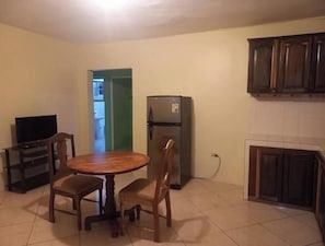 Dining - Pinevalley Suite 4B (Hatfield)