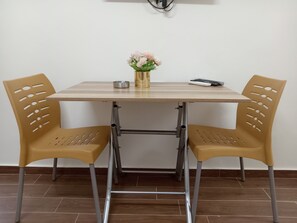 1 Schlafzimmer, Verdunkelungsvorhänge, schallisolierte Zimmer