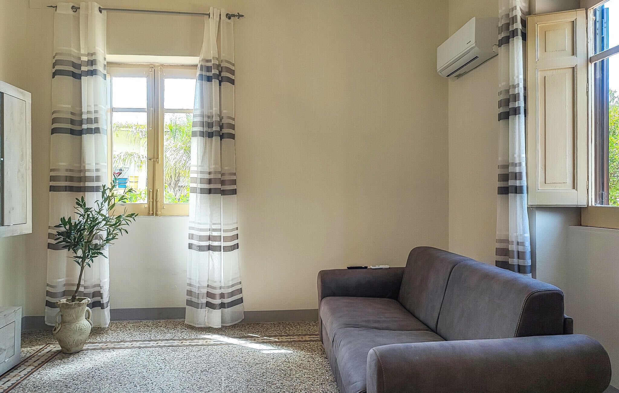 Beautiful Home In Castellammare Del Golf - Scopello