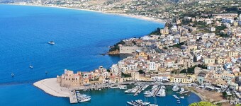Amazing home in Castellammare del Golf