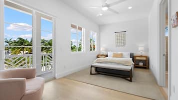 4 bedrooms, desk, iron/ironing board, free WiFi