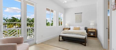 5 bedrooms, desk, iron/ironing board, free WiFi