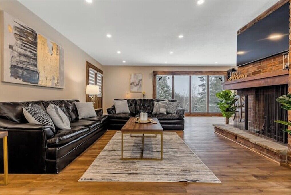 Smart TV, table tennis