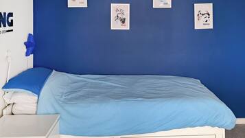 3 bedrooms, free WiFi, bed sheets