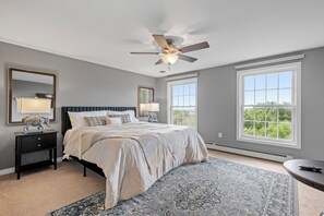 4 chambres, lit parapluie, Wi-Fi, draps fournis