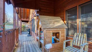 House, Berbilang Katil (Southern Style #2416) | Teres/patio