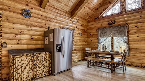 House, Multiple Beds (A Playful Bears Cabin #312) | Dining - A Playful Bears Cabin #312 (Newport)