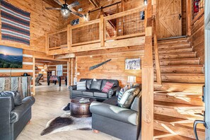 Hus, flere senger (Appalachian Ranch #3211) | Oppholdsområde