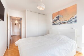2 Schlafzimmer, Bügeleisen/Bügelbrett, kostenloses WLAN
