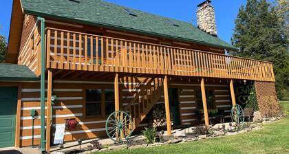 Peacefully loving retreat!
Cabin in charming Lawrenceburg.