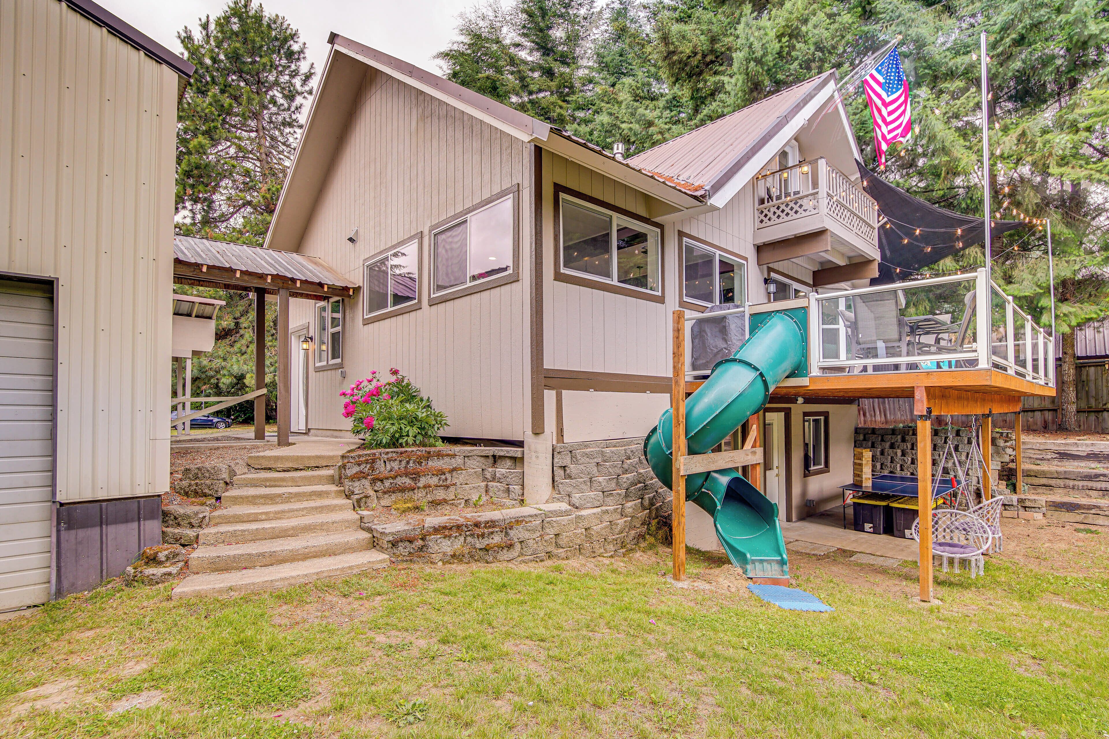 Family-Friendly Cle Elum Retreat on Yakima River!