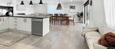 Televisión y oficina