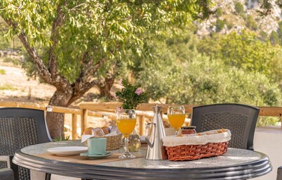 Amazing home in Grazalema