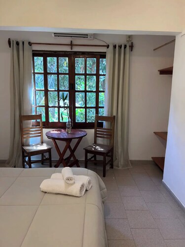 Central Cozy apartment in charming Puerto Iguazú with WiFi, AC-1C