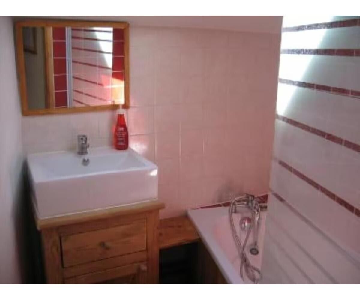 淋浴设施、吹风机、毛巾