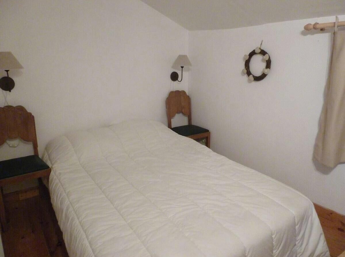 4 slaapkamers, een strijkplank/strijkijzer, gratis wifi, beddengoed