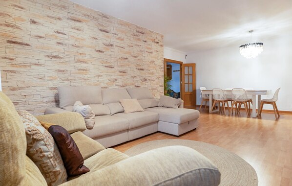 TV - Nice apartment in Fuengirola with WiFi (Fuengirola)