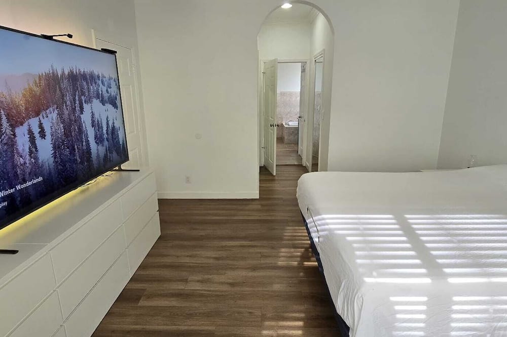 Rent W Palm Beach - Port of Palm Beach, FL