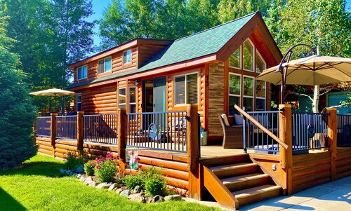 Intimate Breckenridge Chalet ask about 20% off long term stays 25-26 ski season