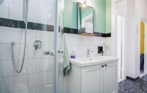 Dusche, Haartrockner