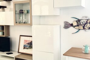 Interior - M409 - Marcelli, delightful three-room apartment with garden (Marcelli)