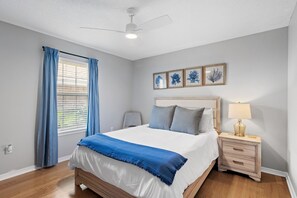 4 bedrooms, desk, iron/ironing board, travel crib