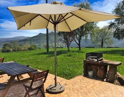 Country House 'La Casa Del Chileno' with Sea View, Private Terrace and Private Garden