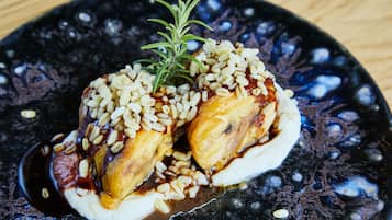 Nhà hàng