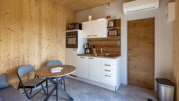 Kühlschrank, Herdplatte, Geschirrspüler