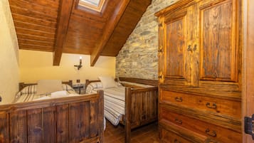 2 habitaciones, wifi gratis y ropa de cama