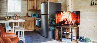 Raven's Spruce Suite #7 Getaway