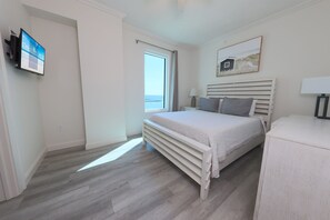 4 chambres, fer et planche à repasser, Wi-Fi gratuit, draps fournis