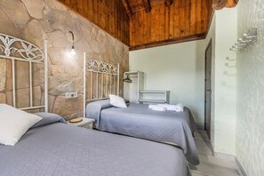 3 chambres, Wi-Fi gratuit, draps fournis